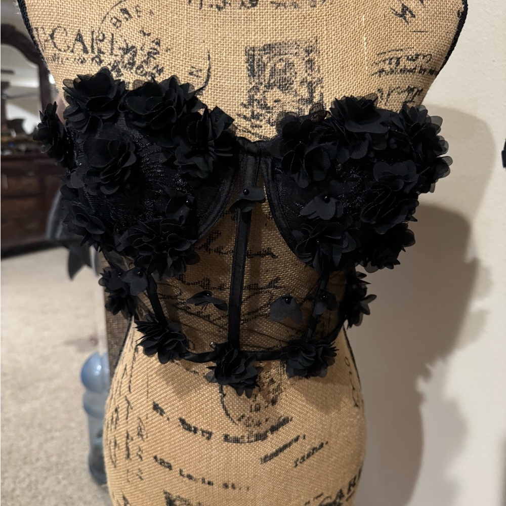 Floral Lace Black Bustier